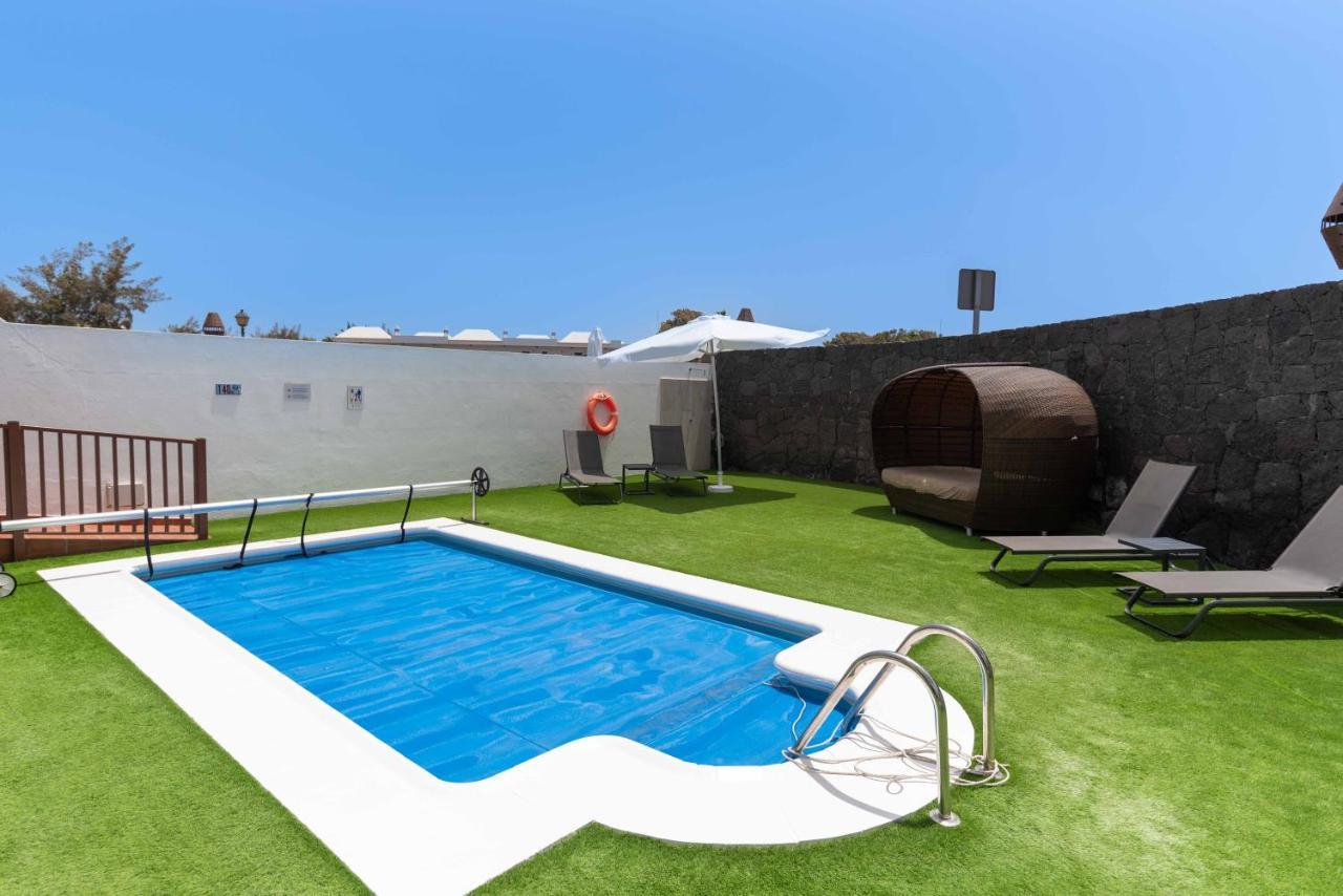 Villa Sea Breeze Jarea Playa Blanca  Bagian luar foto